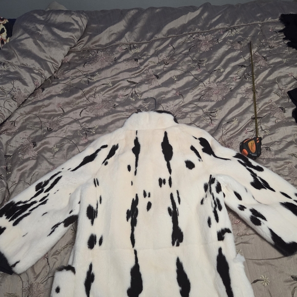 Brand New Luxury JAGUAR MINK 3/4 COAT.. - Picture 15 of 16